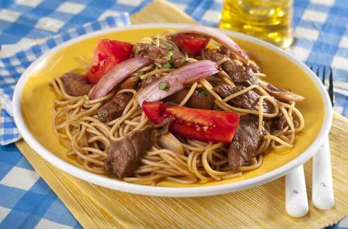 Receta de tallarín saltado criollo - Comidas Peruanas Receta de tallarín saltado criollo - Comidas Peruanas