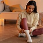Calcetines que le dan un toque original a los looks básicos